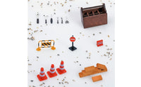 21 Pieces Wooden-Look Dollhouse Road Construction Set Warning Sign 1:12 Scale Traffic Scene for Model Display