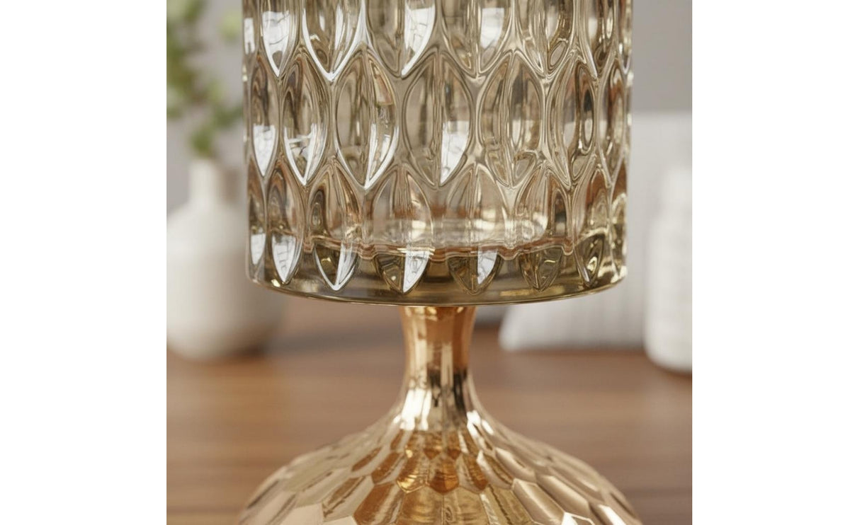 Gold Metal Base Crystal Glass Vase Tabletop Display Decorative Vase Modern Design Home Decor Faceted Design for Living Room, Dining Table, Office