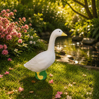 White Goose Statue Indoor Outdoor Decor Lifelike Creature Sculpture for Pond