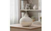 Wood-Grain Essential Oil Dispenser USB-Powered Dispenser Compact High-Frequency Humidifier with LED Light Long-Lasting for Bedroom, Office Desk