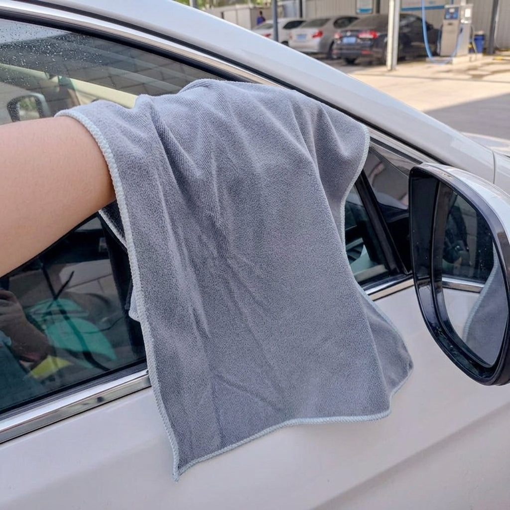 420 GSM Microfibre Cloth and Car Drying Towel, Highly Absorbent Towel for Car Wash, 32-Ply Spiral Pile Microfibre Cloth, 33x60cm Gray