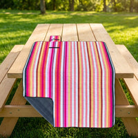 Picnic Blanket and Waterproof Mat for Outdoor Seating, Large Gingham Camping Mat, Portable Beach Blanket, Easy to Clean and Machine Washable