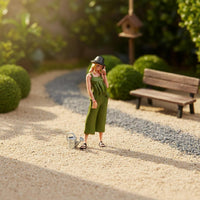 1:64 Scale Woman Figurine Workmanship Capped Girl Miniature Versatile Scene Decoration Resin Diorama Person for Hobbyists, Collectors