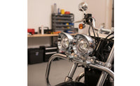2 Pieces Motorcycle Fog Light Retro Design Crash Bar Driving Lamp Bracket-on Mount Chrome LED Lamp Unit for Cruiser Riders, Foggy Weather
