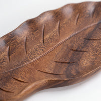 Decorative Leaf Shaped Tray Elegant Walnut Serving Tray Rustic Wooden Platter Minimalist for Tabletop Display
