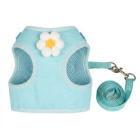 Small Harness and Leash Set with Flower Applique, Breathable Material Vest Walking Harness, Comfortable No Choke Vest Style for Cat Walking