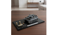 Collectible Die-Cast Tank with Display Base Metal Tiger I Tank Model Static Armored Vehicle Model Detailed for Collectors, Hobbyists, History Buffs, Desk, Office