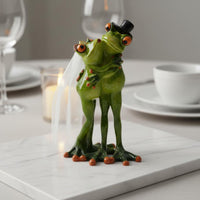 Frog Couple Figurine Valentine's Gift Resin Frog Figurine Home Decoration Hand-Painted Sleek Ceramic-Like Texture for Shelf