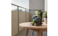 Solar-Powered Frog Figurine with Rocking Chair Light-up Frog Figure with Rocking Chair Whimsical Decoration Relaxed for Gardeners, Garden, Patio, Yard