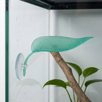 Realistic Crested Gecko Tank Accessories, Basking Perch for Small Reptiles, Artificial Leaf Decoration with Suction Cup Habitat Decor