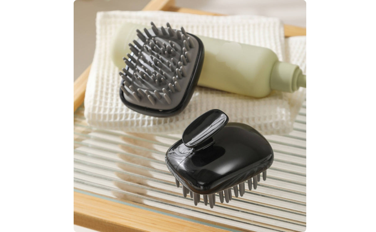 Shampoo Brush Densely Packed Hair Washing Brush Flexible Bristles Handheld Head for Shampooing