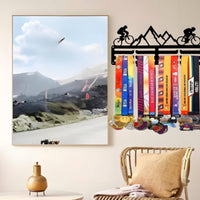 Holds Multiple Medals Wall Mounted Sports Medal Organizer Inspirational Decor Wall Mounted Medal Rack Multi-Tier Design Mountain Theme Award Hanger for Cyclists, Runners, Athletes, Home Gym, Bedroom, Office