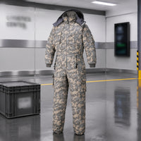 Water Repellent Men's Insulated Work Jumpsuit Thickened Padded Winter Work Suit Windproof Cold Proof Single-Piece Suit Double Zipper for Workers, Warehouse