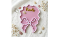 Acrylic Nail Display Board Gold Lettering Bow-Shaped Nail Display Board Salon Decor Scalloped Edge Beauty Accessory Compact Size