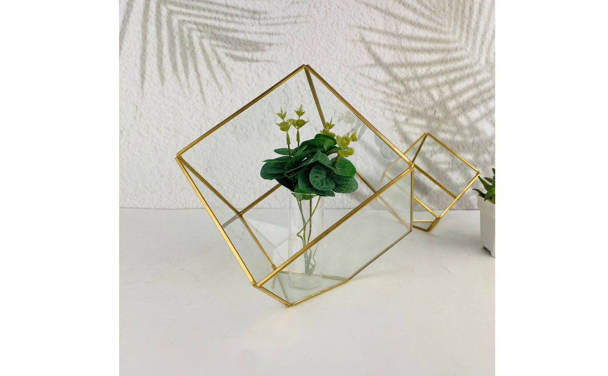 Geometric Glass Terrarium Centerpiece Decoration Glass Geometric Terrarium Brass Frame Display Box Nordic Aesthetic