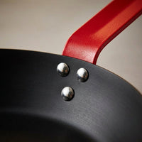 Frying Pan for Stir Fry and Egg Pan Meals, Heavy Duty Carbon Steel Steak Pan for Induction Hobs, Deep Nitriding Fry Pan with Silicone Handle
