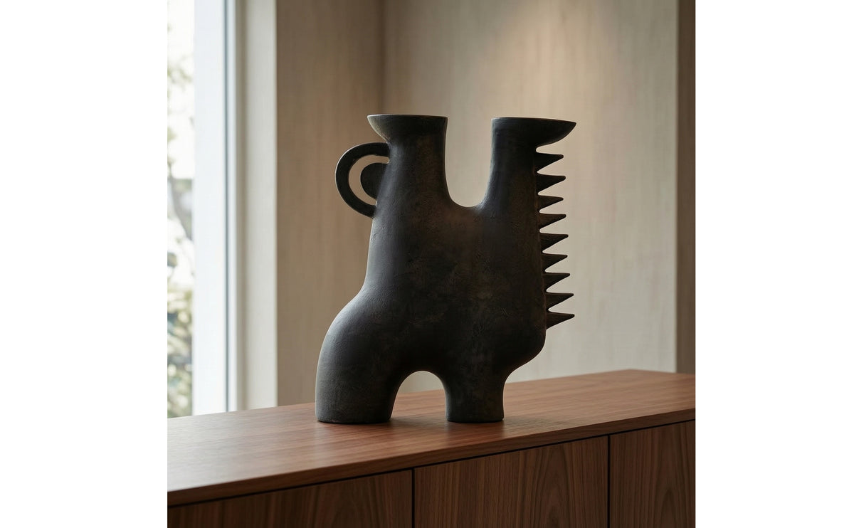 Resin Vase Artistic Sculptural Vase Textured Flower Holder for Home Stylists, Art Lovers, Entryway Console, Mantel, Office Desk