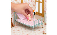 Metal Dollhouse Bed with Mattress Wrought-Iron Style Miniature Metal Bed with Bedding Dollhouse Bedroom Set Classic Realistic