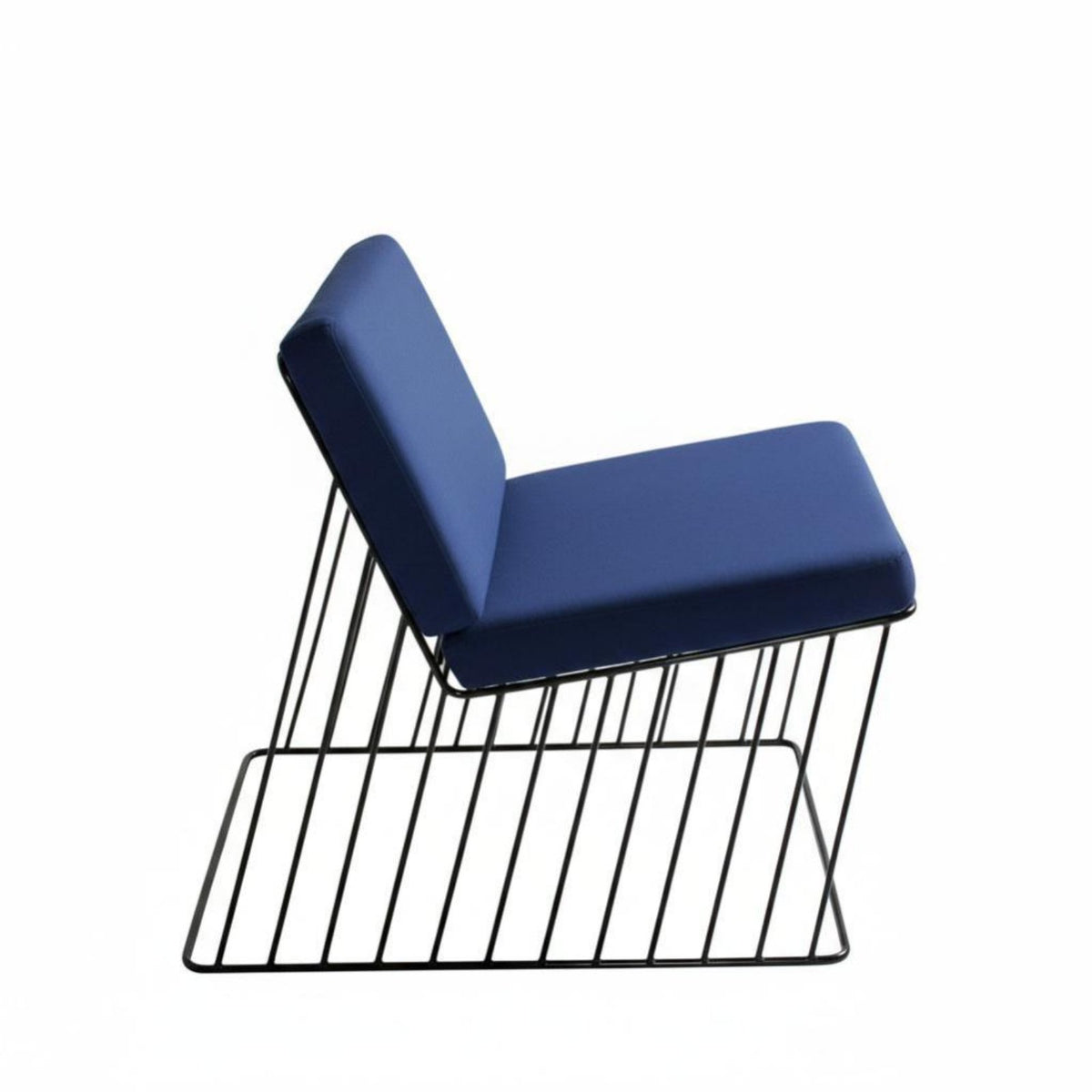 Continuous Line Armchair Modern Design Upholstered Armchair Minimalist design