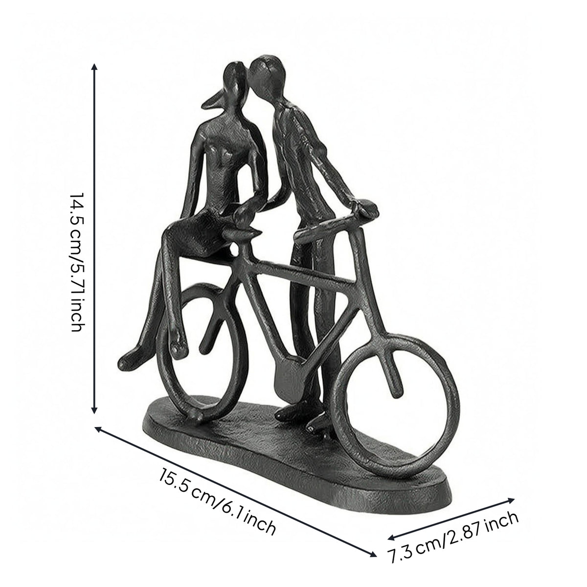 Integrated Base Cast Iron Couple Statue Sculptural Decorative Desk Statue Artisanal Couple Figurine Indoor Display for Shelf