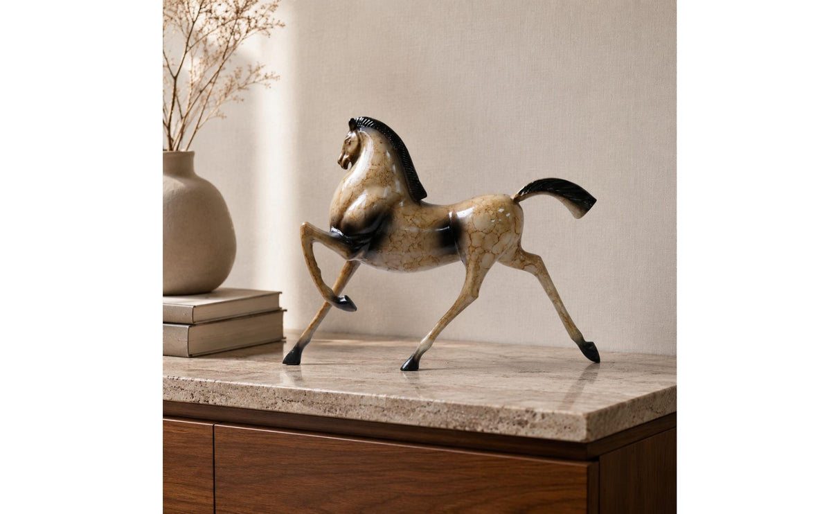 Desktop Horse Sculpture Modern Minimalist Horse Statue Retro Style Table Ornament for Living Room, TV Stand, Entryway