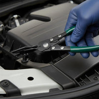 Rivet Removal Pliers Ergonomic Handle Automotive Fastener Remover Construction Panel Clip Removal Pliers for Mechanics