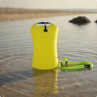 Waterproof Swim Buoy with Storage Compartment Adjustable Swim Buoy with Storage Compartment Portable Safety Buoy Long-Lasting for Swimmers, Open Water Swimming