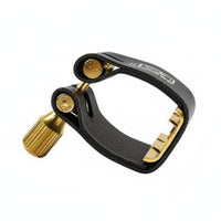 snug-fit Saxophsingle Ligature Good Vibration Alto Sax Ligature long-lasting Wind Instrument Accessory Easy to Use for Saxophonists, Clarinetists, Music Students, individual Practice, onstage Performance, Band Rehearsal, Recording Studio