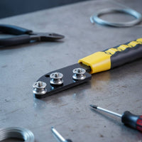 Handheld Wire Straightener with Rollers Insulated Roller Wire Straightener Easy to Use Compact for Electricians, Panel Builders, Electrical Cabinet Assembly