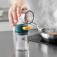 Healthy Eating Quantitative Seasoning Shaker Single-Hand Operation Measured Seasoning Dispenser Moisture-Proof Press Type Seasoning Jar Easy to Refill for Kitchen, Dining Table