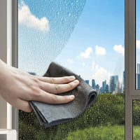 Microfibre Magic Cleaning Cloths for Glass and Mirrors, Reusable Microfiber for Panes and Screens, Soft Single Color Design