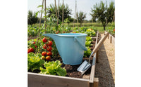 Long Spout Watering Bucket Ergonomic Handle Large Capacity Watering Pot Gardening Supply for Patio, Vegetable Plot, Indoor Plants