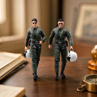 Pilot Model with Helmet Lifelike Miniature Sturdy for Desk