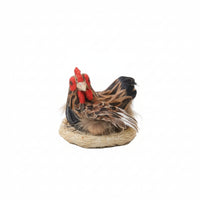 Realistic Chicken Figurine with Nest Farmhouse Hen Statue with Nest Feather-Textured Chicken Ornament Lifelike for Seasonal Arrangements, Photo Props