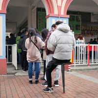Telescoping Telescopic Folding Stool Compact Stool with T-Shaped Seat Collapsible Portable Standing Seat Foldable for Commuters