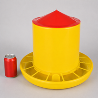 Calf Feeder Bucket, Thickened Synthetic Material Animal Feed Bucket, Gate Mounted Feeder for Livestock Shed