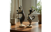 2 Pieces Cat Figurines with Bases Vintage-Style Cat Figurines Sculpture Hand-Painted Figurine Textured for Collectors, Bookshelf