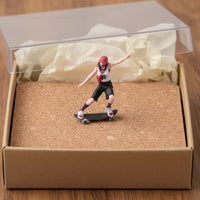 3D Printed 1/64 Scale Skateboarder Girl Highly Detailed Miniature Skater Girl Figurine Hand Painted for Model Car Collectors, Hobbyists, Desktop Decoration