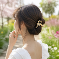 Hand-Painted Floral Hair Claw Clip for Women, Sweet Girls' Temperament Shark Clip for Back of Head