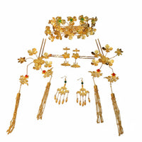 Chinese Bridal Headdress Set Intricate Design Dragon Crown and Hairpin Set Chinese Wedding Crown Gold Plated for Tea Ceremony