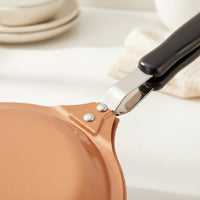 Non-Stick Double-Sided Pan Easy to Clean Folding Omelette Pan Even Heating Cookware Dishwasher Safe for Breakfast