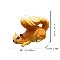 Textured Coat Squirrel Garden Statue Bushy Tail Resin Squirrel Ornament Molded Animal Sculpture Lightweight