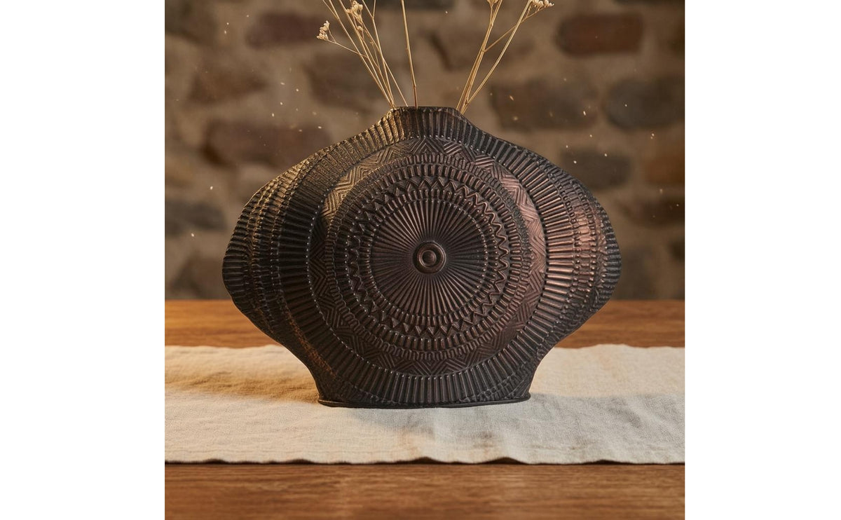 Decorative Iron Vase Ridged Texture Vintage Blackand-Gold Vase Asymmetrical Shape