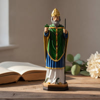 Crown Figure Figurine Regal Resin Statue with Gold Crown Traditional Sculpture for Shelf