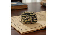 Crustacean Figurine Brass-Toned Crustacean Ornament Antique-Style Desktop Decoration for Collectors, Art Lovers, Bookshelf, Display Cabinet