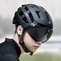 Helmet with Visor Breathable Helmet with Visor Lightweight for Commuters, Road Riding