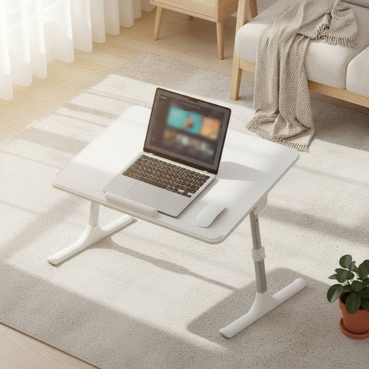 Bed Table with Front Lip Height-Adjustable Folding Laptop Bed Desk Portable Desk for Students, Workers, Sofa, Dorm Rooms