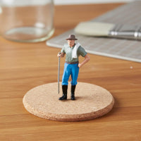 Photo Prop 1:64 Scale Figure Lifelike Textures 1:64 Figure Realistic Details Miniature Scene Person for Photography