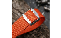 Thickened Steel Pole Climbing Spurs Wear-Resistant Non-Slip Tree Climbing Irons Sharp Claws Tree Climber Leg Irons Ergonomic Design for Arborists, Linemen, Electricians