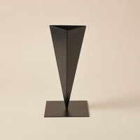 Triangular Iron Vase Geometric Metal Vase Heavy Duty Home Decor